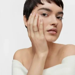 Aliança em ouro branco com diamantes Les Classiques