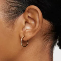 Brincos argola curtos em ouro com diamantes de 14,5 mm Les Classiques