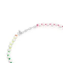 Colar em nylon multicolor, prata e pérolas cultivadas Logo