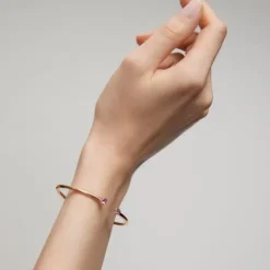 Escrava ATELIER 24/7 em Ouro rosa com Espinélios