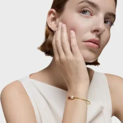 Pulseira escrava em ouro, rodolita e pérola cultivada Ivette