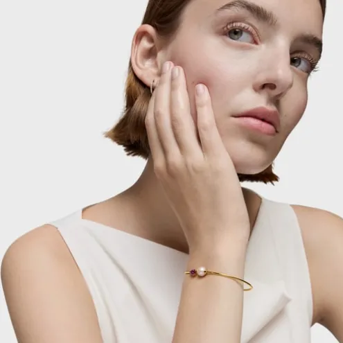Pulseira escrava em ouro, rodolita e pérola cultivada Ivette