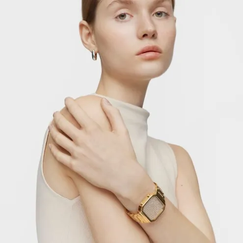 Relógio digital com bracelete em aço IPG dourado e caixa com ledes D-BEAR
